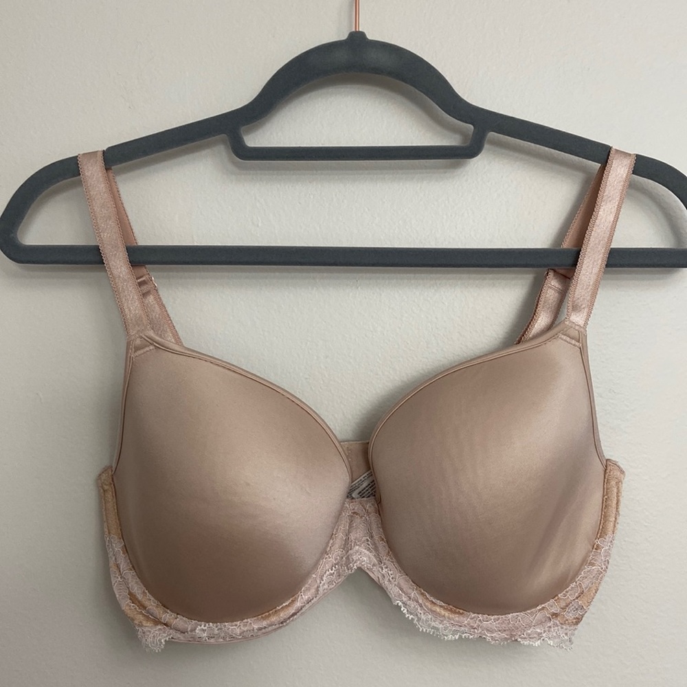 Wacoal Pink Bra Women Size 32DDD / 32F